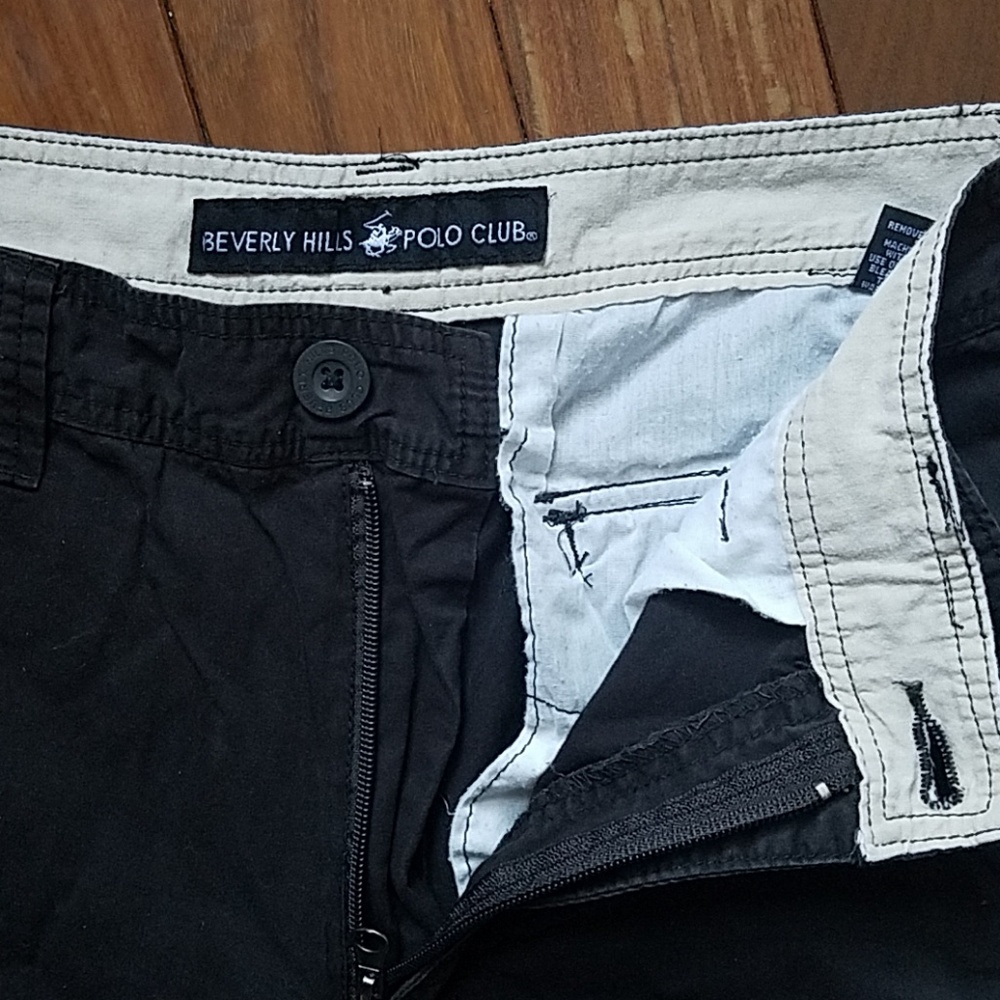 Short - Picture 2 of 7